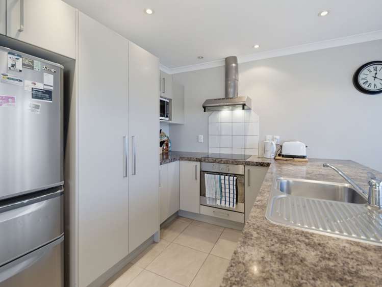 76 Margate Avenue Flaxmere_2