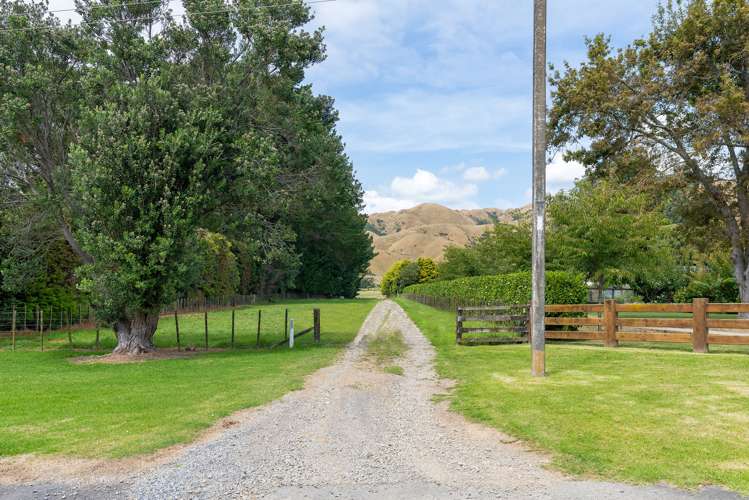 1-4/75 Settlement Road Te Horo_1