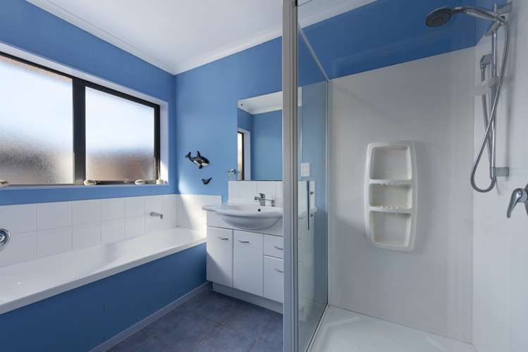 46 Percy Kinsman Crescent Riverstone Terraces_7