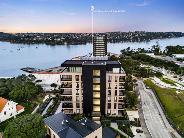 202/45 Hudson Bay Road Hobsonville_15