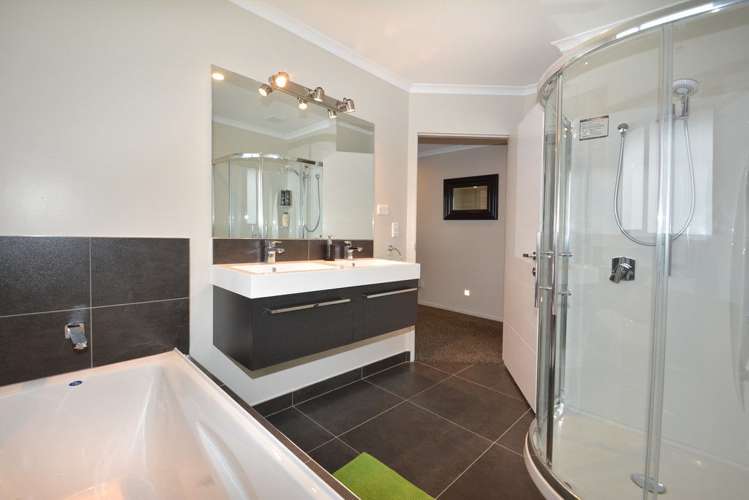 11 Thomson Street Green Island_9