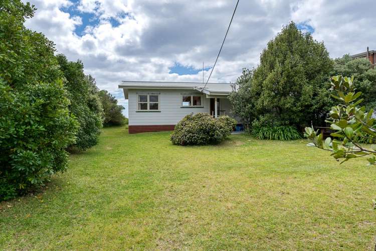 29 Waetford Road Matapouri_19