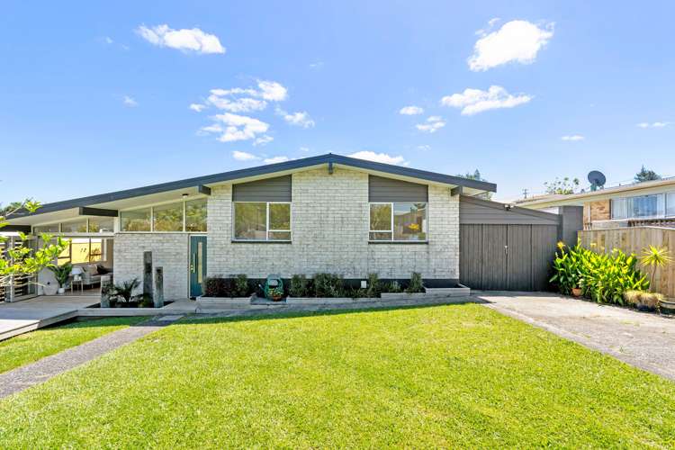 27 Kohe Street Parahaki_23