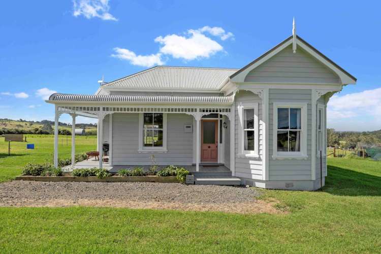 38 Hunter Road Taupaki_1