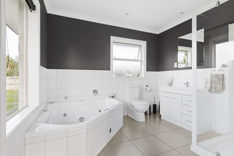 20 William Donald Drive Solway_14