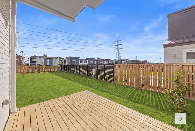1,3 & 5 Wingrove Close Rosehill_7