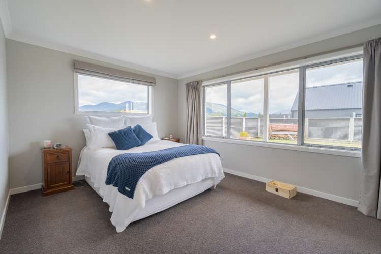 3 Chalky Way Te Anau_17