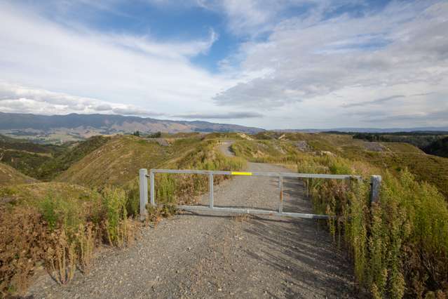 Ridge Road Pohangina_2