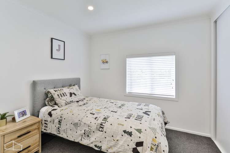 84 Shaw Road Oratia_12