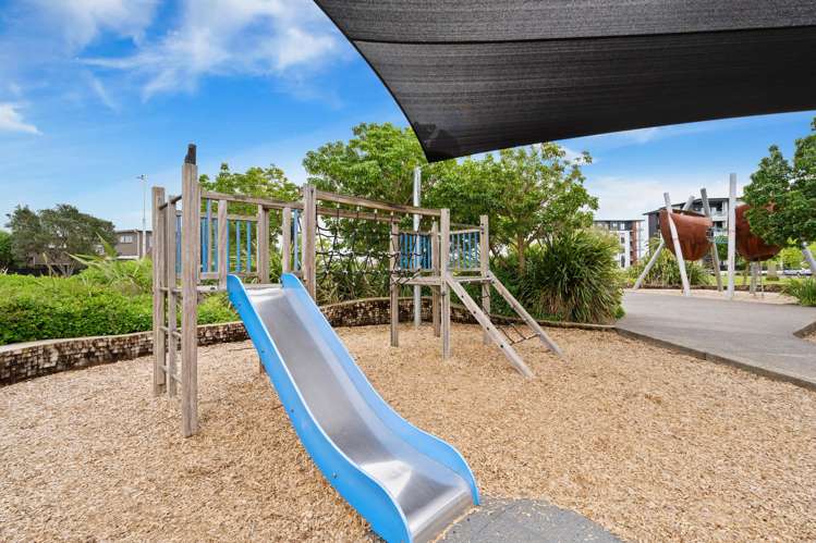 305D/160 Hobsonville Point Road Hobsonville_12