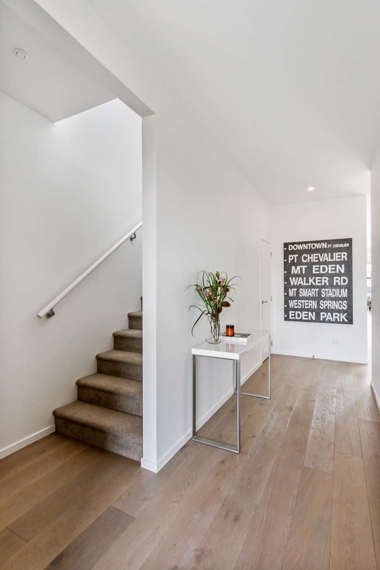 32 Defender Crescent Beachlands_4