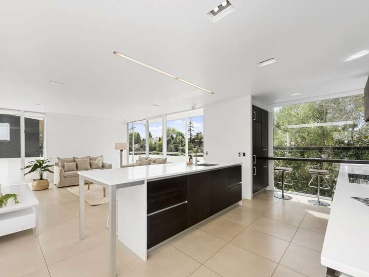 1 Hamilton Parade Hamilton Central_7