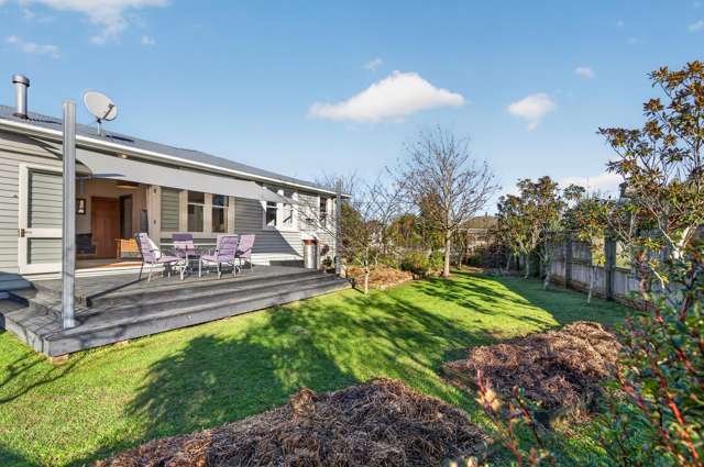 Cosy Retreat Close to the village