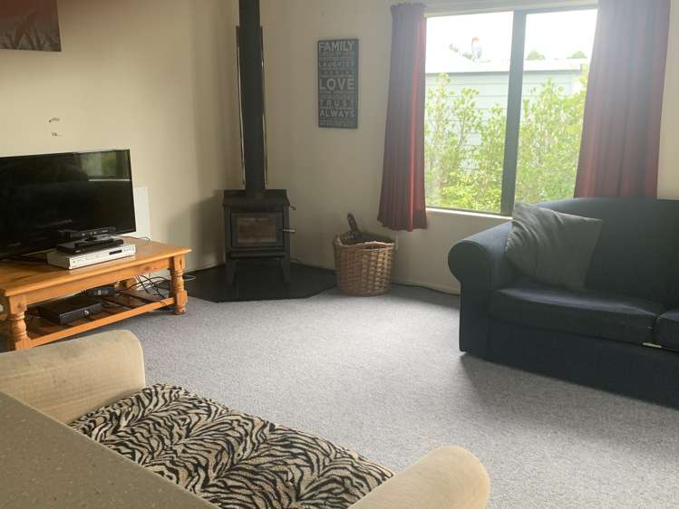 17 Wratten Road Owaka_2