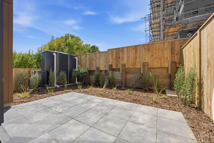 Lot 9/6&8 Embassy Place Glenfield_18