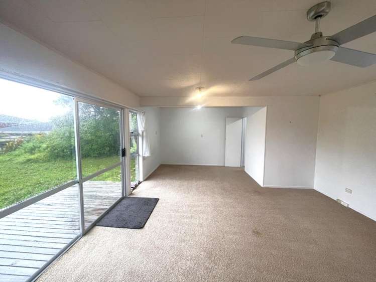 2 Boler Place New Lynn_16