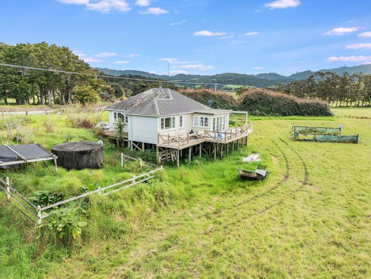 444 Brown Road Kaiwaka_18