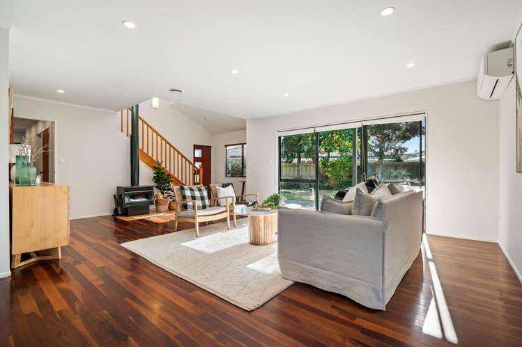 48 Lakeside Drive_5