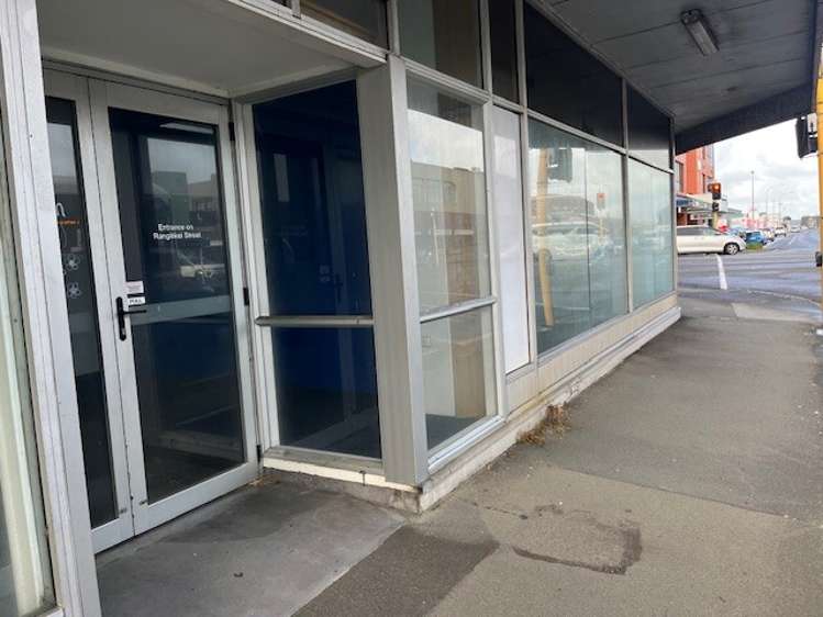 2-14 Grey Street Palmerston North_4