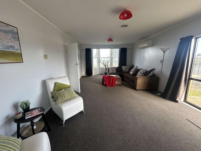 4 Ashton Terrace Castlecliff_1