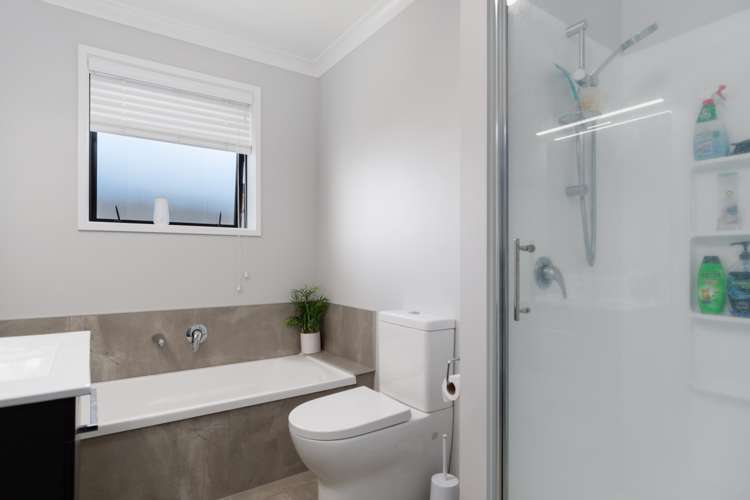 7 Selina Way Omokoroa_10