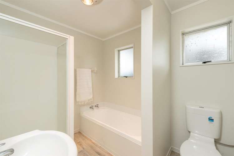 230 Range Road Papamoa_9