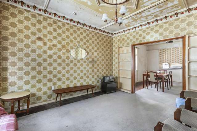 32 The Parade Island Bay_4