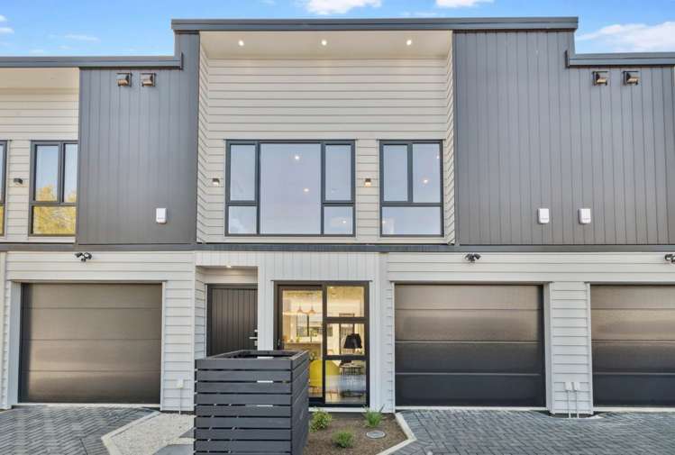 4/12 William Street Mangere East_9