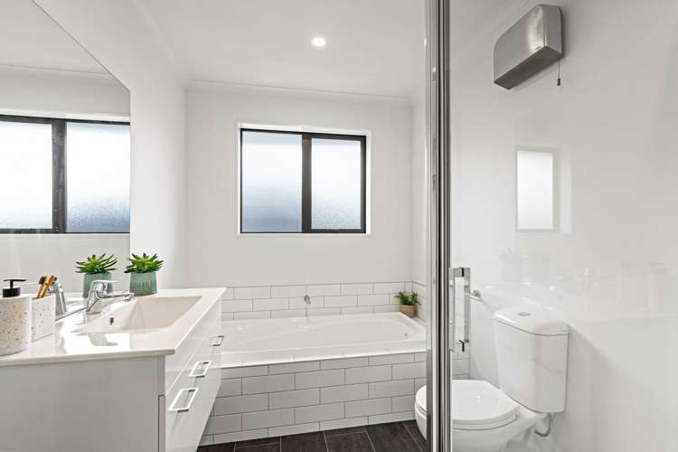 8 Letitia Street Burwood_16