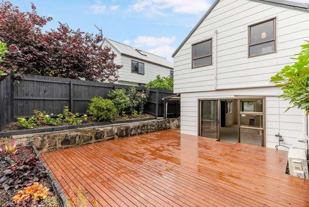 Beautiful 3 Bedroom Townhouse in Greenlane