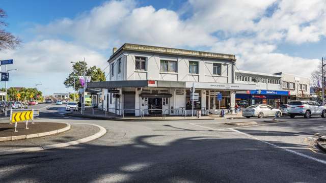 297/293 Great South Road Papakura_1