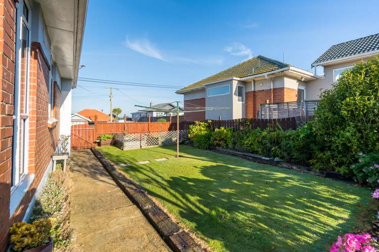 27 Norman Street Tainui_32