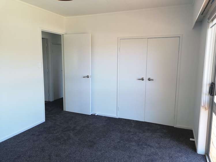25 Dobell Road Stanmore Bay_12