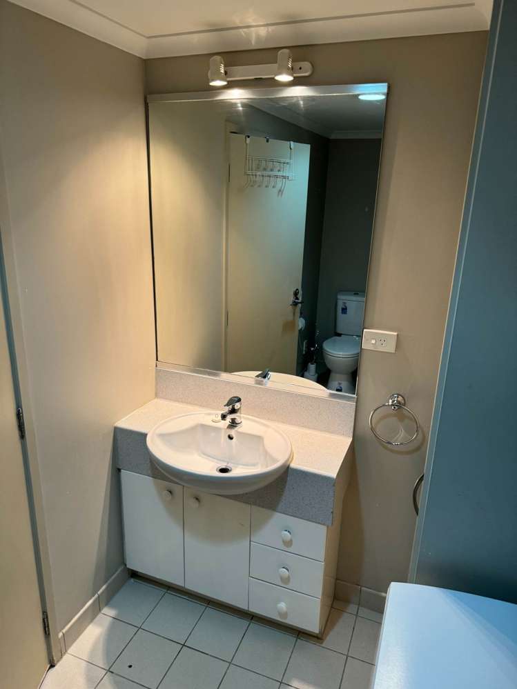 8bs/1 Emily Place Auckland Central_7