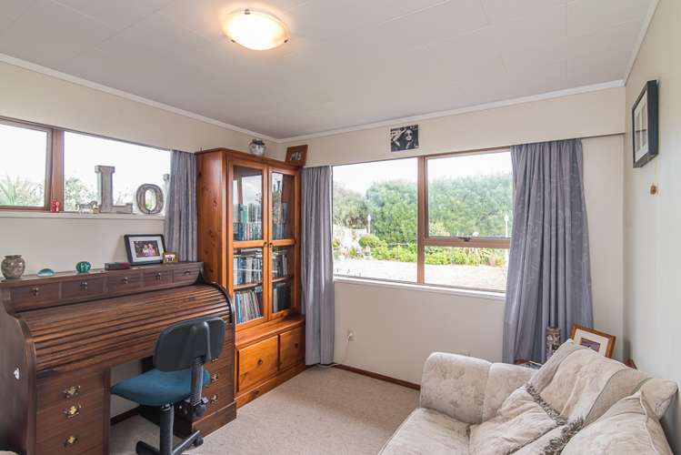 29 Frimley Terrace Waikanae Beach_19