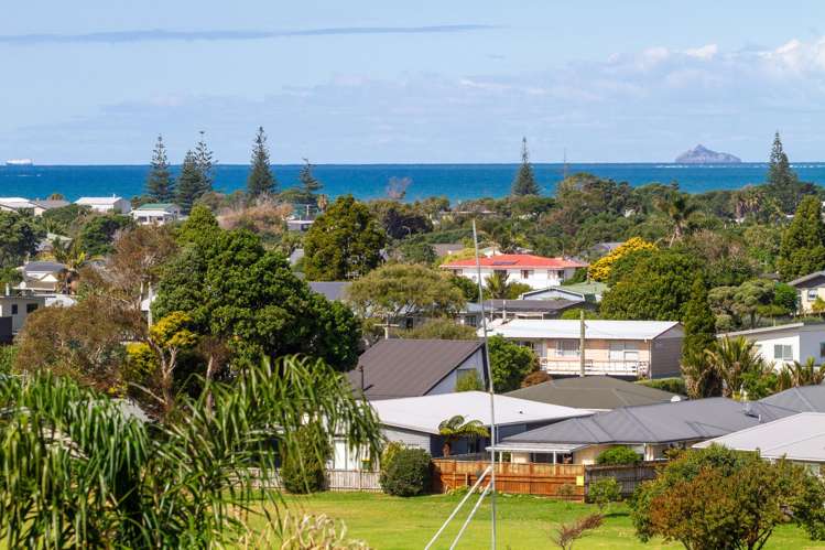 22 The Crescent Waihi Beach_4