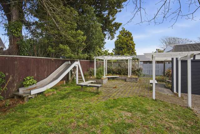 2 Eden Street Levin_4