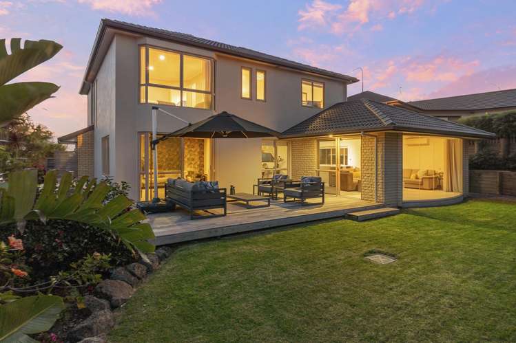 123 Grovenor Drive Orewa_23