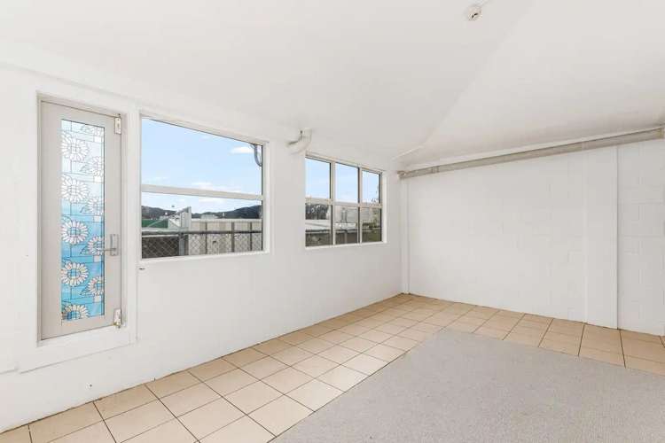 8 Queen Street Wainuiomata_9