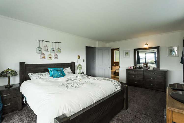 906 Blueskin Road Mount Cargill_11