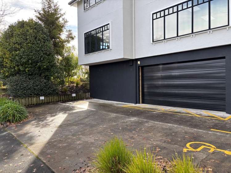 Tenancy 2/18 Puutikitiki Street Hamilton East_7