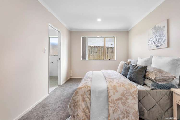 49 Tiriwa Drive Massey_10