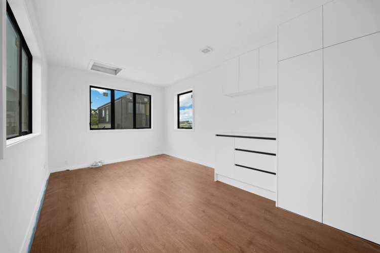 1 Whiteywood Street Westgate_22