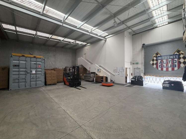 6 Enterprise Drive Henderson_5