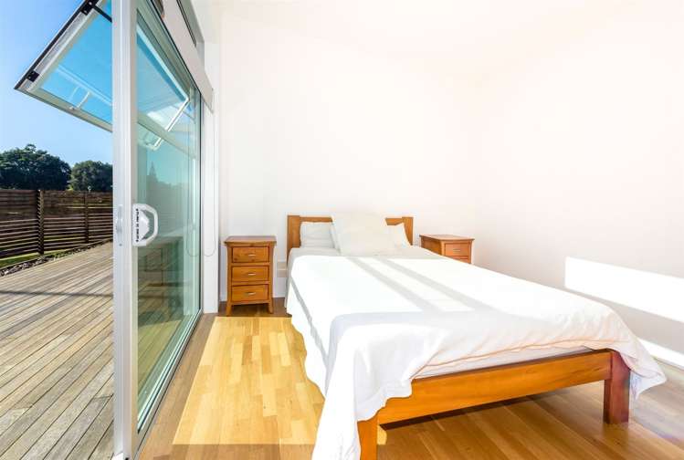 2 Oceanair Drive Pauanui_9