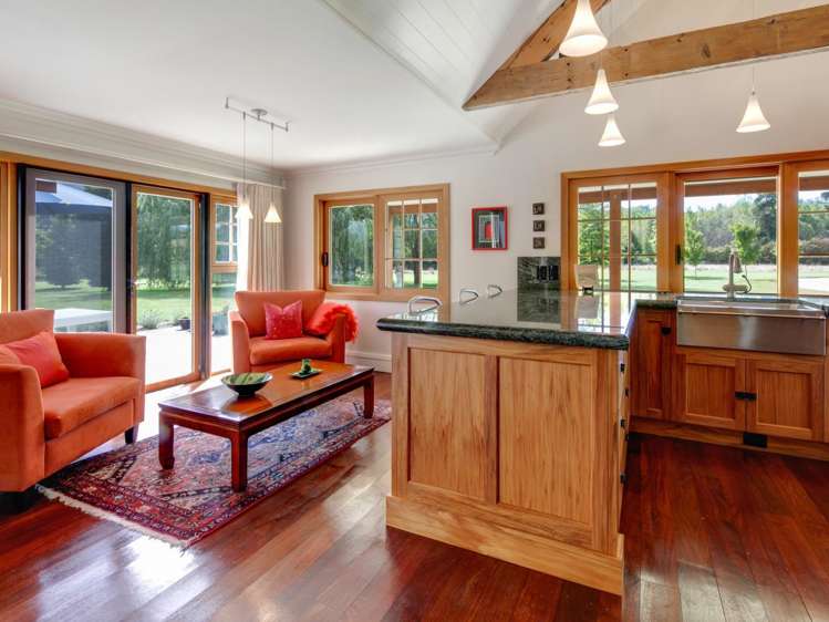 319 Lower Shotover Road Speargrass Flat_8