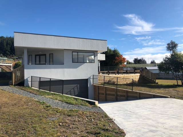 3 Rowena Crescent Motuoapa_1