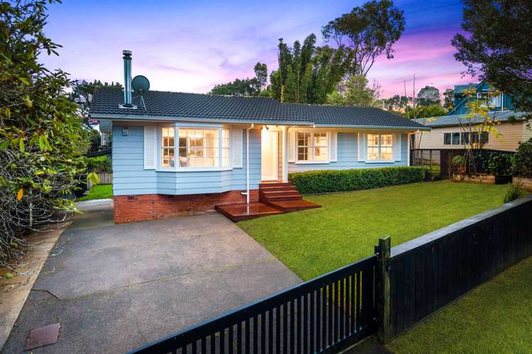3 Easter Parade Glen Eden_23