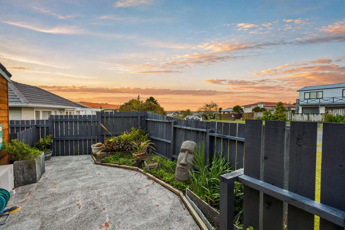 42 Elizabeth Drive_4