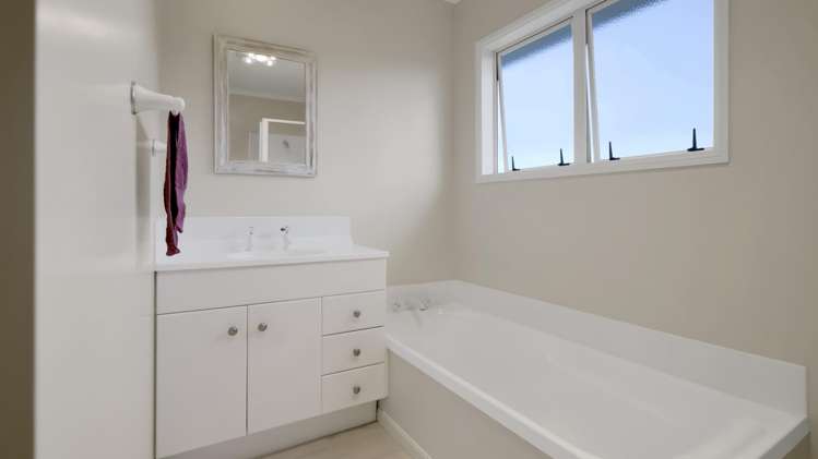 430 Mangorei Road Highlands Park_22